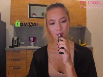 webcam girl crazzy_cherry live cam image #5103927