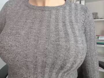 webcam girl eat_mee_out live cam image #1939727