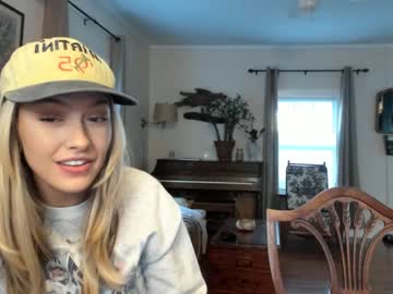 webcam girl texasthicc live cam image #476062
