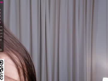 webcam girl peek_in_my_window live cam image #6421944