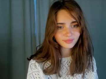 webcam girl scarletmore live cam image #5237455