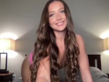 webcam girl starlit_night live cam image #5093656