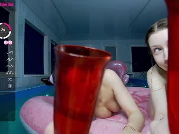 webcam girl poisonn_girl live cam image #4927075