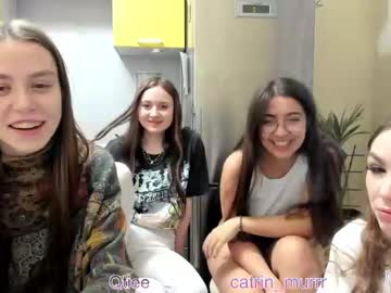 webcam girl 1i1ypa1mer live cam image #6048412
