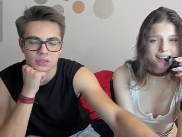webcam couple zzefirki live cam image #52882