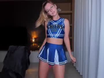 webcam girl cassy_cum live cam image #167039