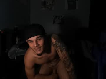 webcam man kylewhitedgs live cam image #4321702