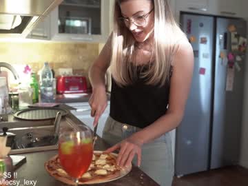webcam girl lecsy live cam image #1781506