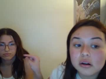 webcam couple pinacoladagals live cam image #1375662