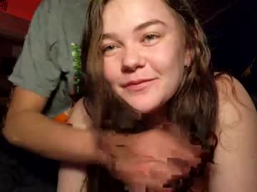 webcam couple krisssyyyy live cam image #1299226