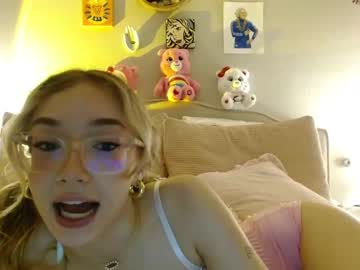 webcam girl itstorirae live cam image #7081066