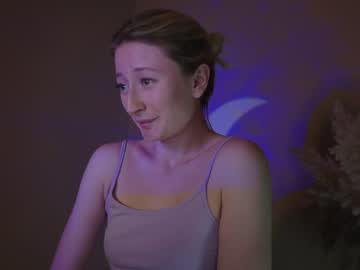 webcam girl wendy_amber live cam image #5327811