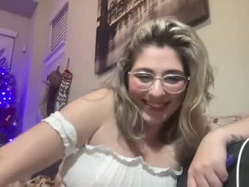 webcam girl tipsyfroggy live cam image #5891672