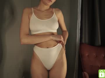 webcam girl tessarosse_ live cam image #4360951