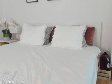 webcam girl doll_lexi live cam image #3795380