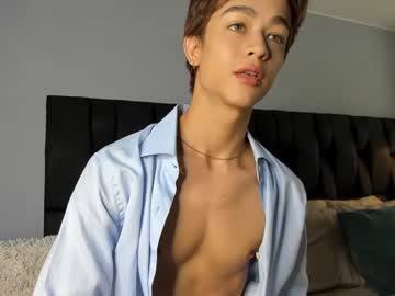 webcam man karlsx1 live cam image #2457351