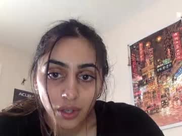 webcam girl brownbarbiie live cam image #750911