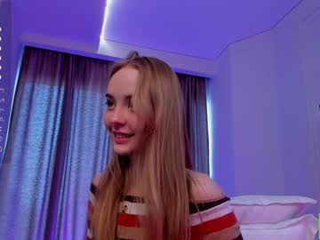 webcam girl lissa_meooow live cam image #6620477