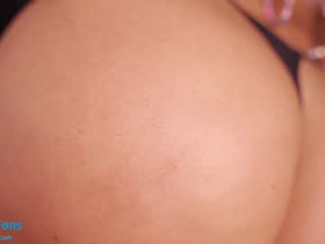 webcam girl _lasuescun live cam image #2889102