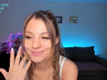 webcam girl paaulina live cam image #3405240