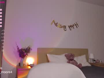 webcam girl lumoore live cam image #5049302