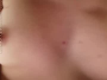 webcam girl alyssmitsu live cam image #7103970