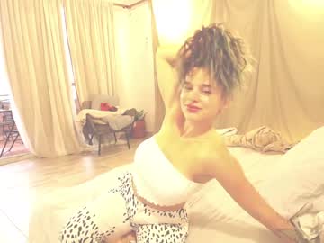 webcam girl kendalltyler live cam image #1726122