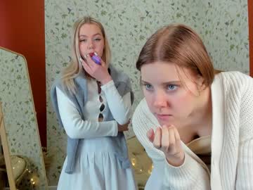 webcam couple cassie_palmer live cam image #6109219