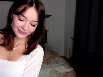 webcam girl predatory_eyes live cam image #6313773