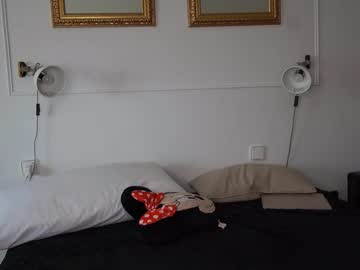 webcam girl cherrishlulu live cam image #1973606