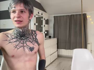 webcam man cuute_boy live cam image #6257229