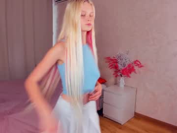webcam girl evelyncantu live cam image #5497296