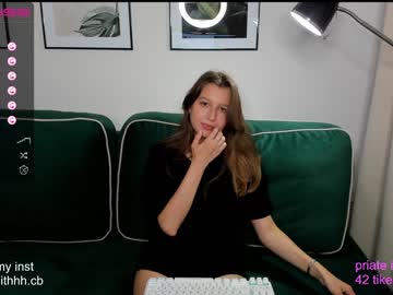 webcam girl emilysmithhh live cam image #4739084