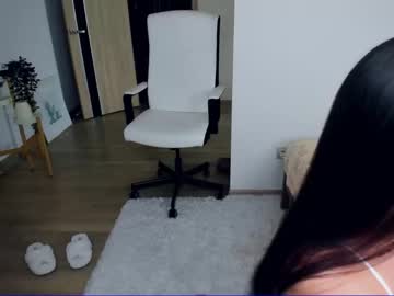 webcam girl roxy_blue_eyed_ live cam image #4552471
