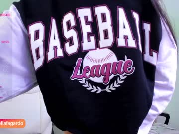 webcam girl sweet_littleee live cam image #4858550