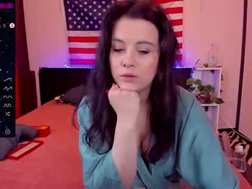webcam girl sharlotte_gilbi live cam image #2192193