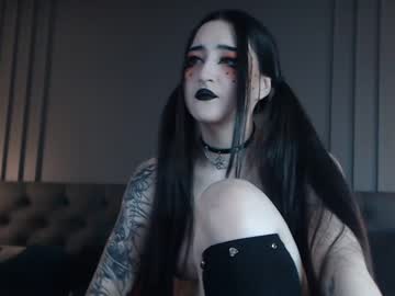 webcam girl charlotte_germanotta_ live cam image #5356483