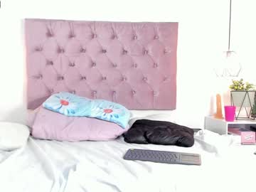 webcam girl lia_zc live cam image #2211226