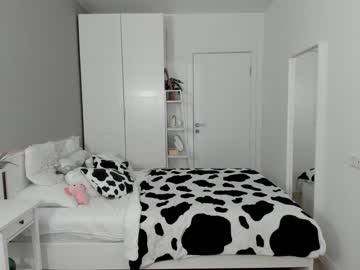 webcam couple christine_bae live cam image #6997507