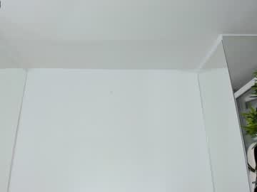 webcam girl ingridblondy94 live cam image #2045737