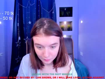 webcam girl sara__shy live cam image #49470