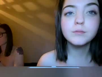 webcam girl princesshayli1 live cam image #3479392