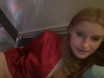 webcam girl frecklytaylor live cam image #2551891