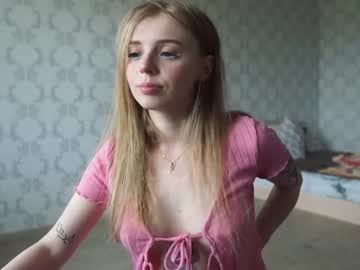 webcam girl holydumplings live cam image #1916725