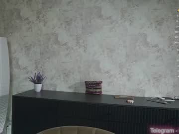 webcam couple emiliacourtney live cam image #5723427