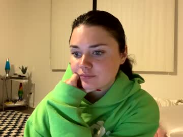 webcam girl cassidyyqueen live cam image #4630180
