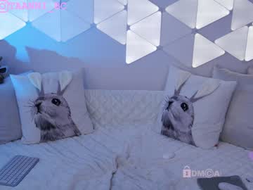 webcam girl taanni_bc live cam image #4702774