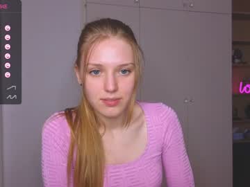 webcam girl hichatur live cam image #5700337