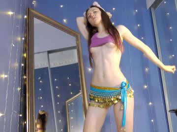 webcam girl kriskras__ live cam image #4944900