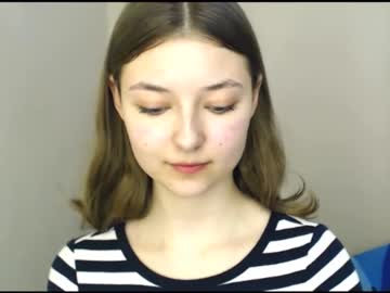 webcam girl vivien_leight live cam image #3896881